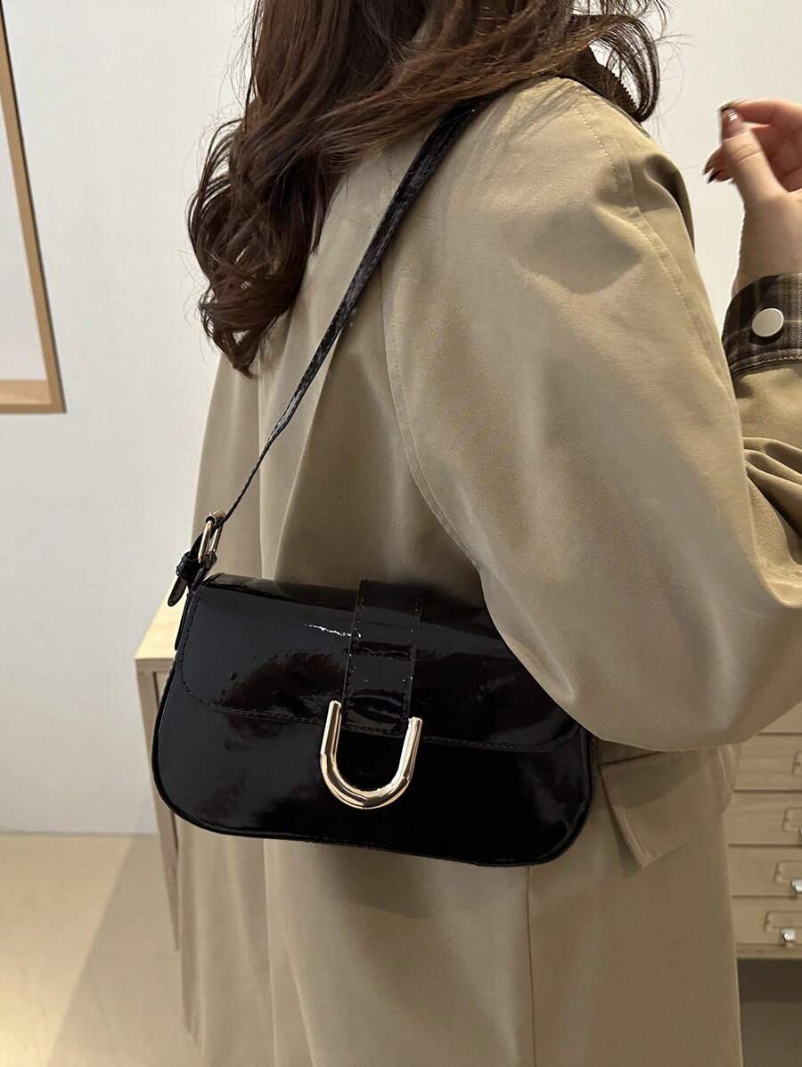 Sac Baguette Rétro avec Boucle Métal – Noir