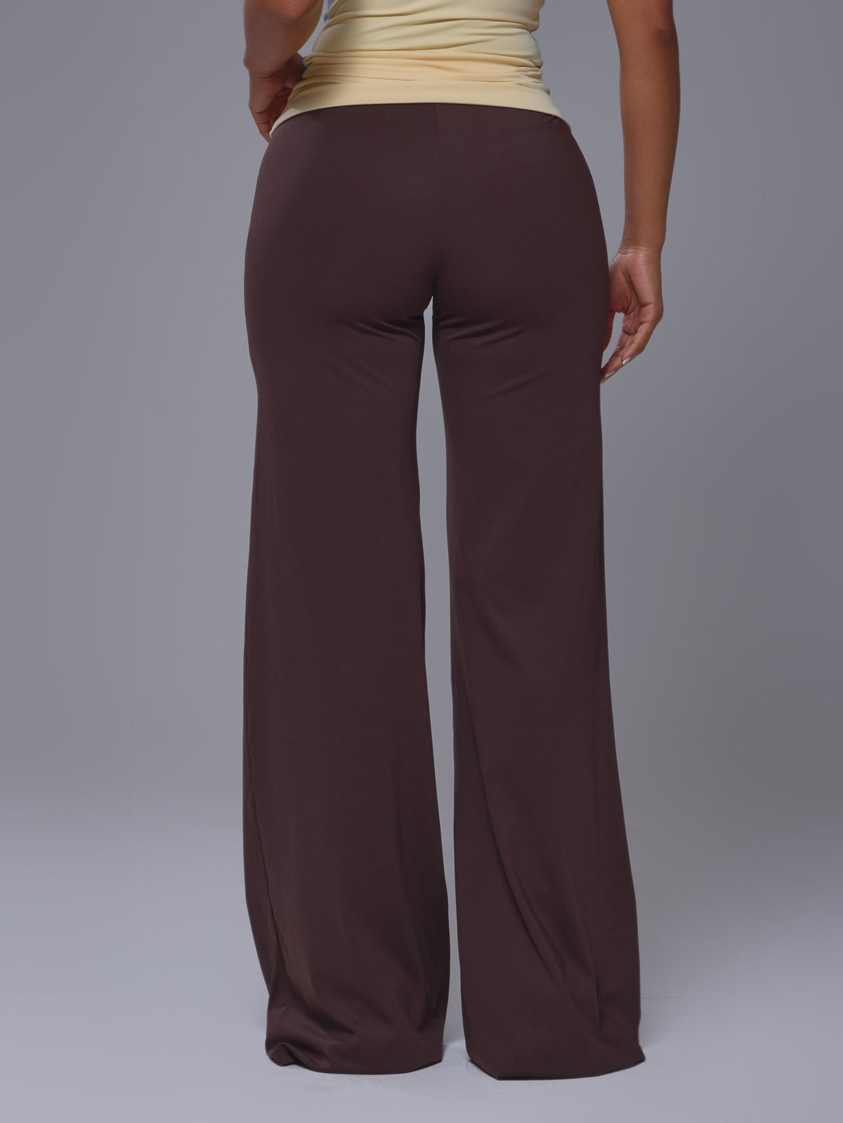 Musera – Sport Ensemble top et pantalon ajusté à encolure dégagée et dos nageur