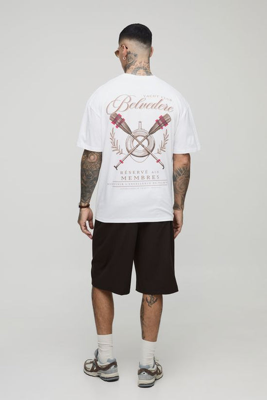 boohooMAN – T-shirt Tall Oversized imprimé Yacht Club en coton avec coupe décontractée