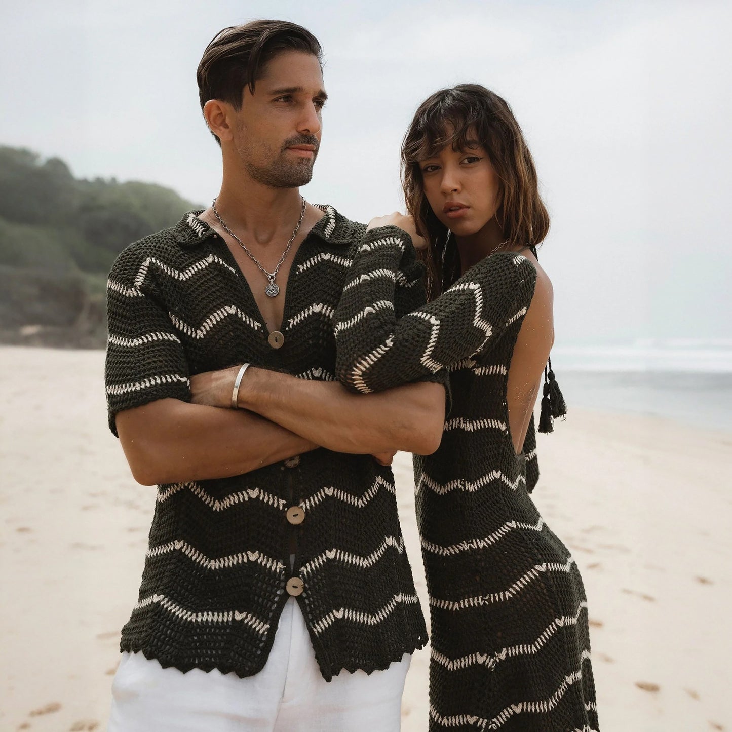 ATYWS CoupleStyle – Ensemble de plage en tricot avec rayures et protection solaire