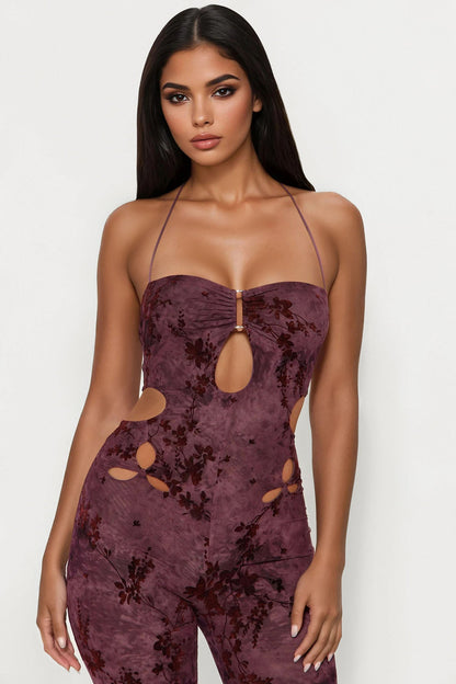 Fashion Nova – Combinaison halter en mesh à dos nu et coupe ajustée