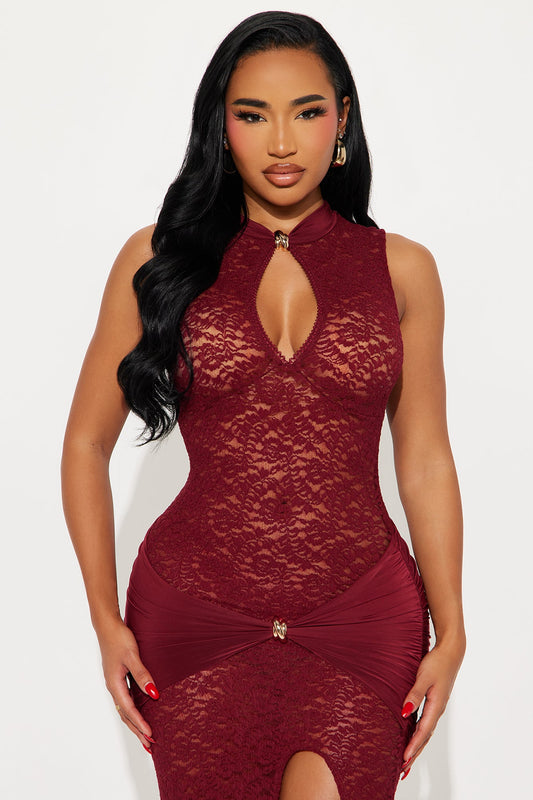 Fashion Nova - Bianca Lace Maxi Dress