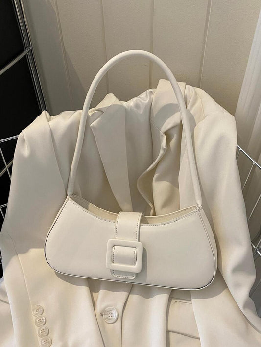Sac baguette minimaliste à boucle – Élégance estivale