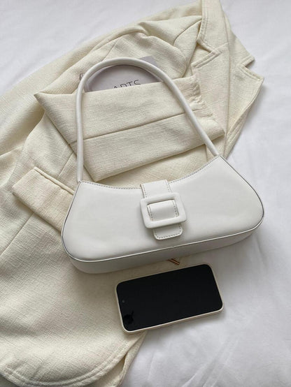 Sac baguette minimaliste à boucle – Élégance estivale