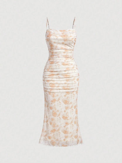 Robe Bohème Fleurie à Fines Bretelles