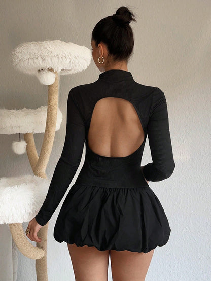 Robe mini à fleurs sans dos bleu marine