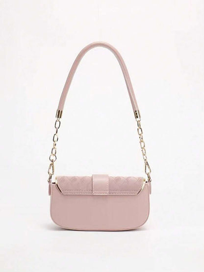 ChicMinimal – Sac à bandoulière carré en cuir avec design épuré et bandoulière ajustable
