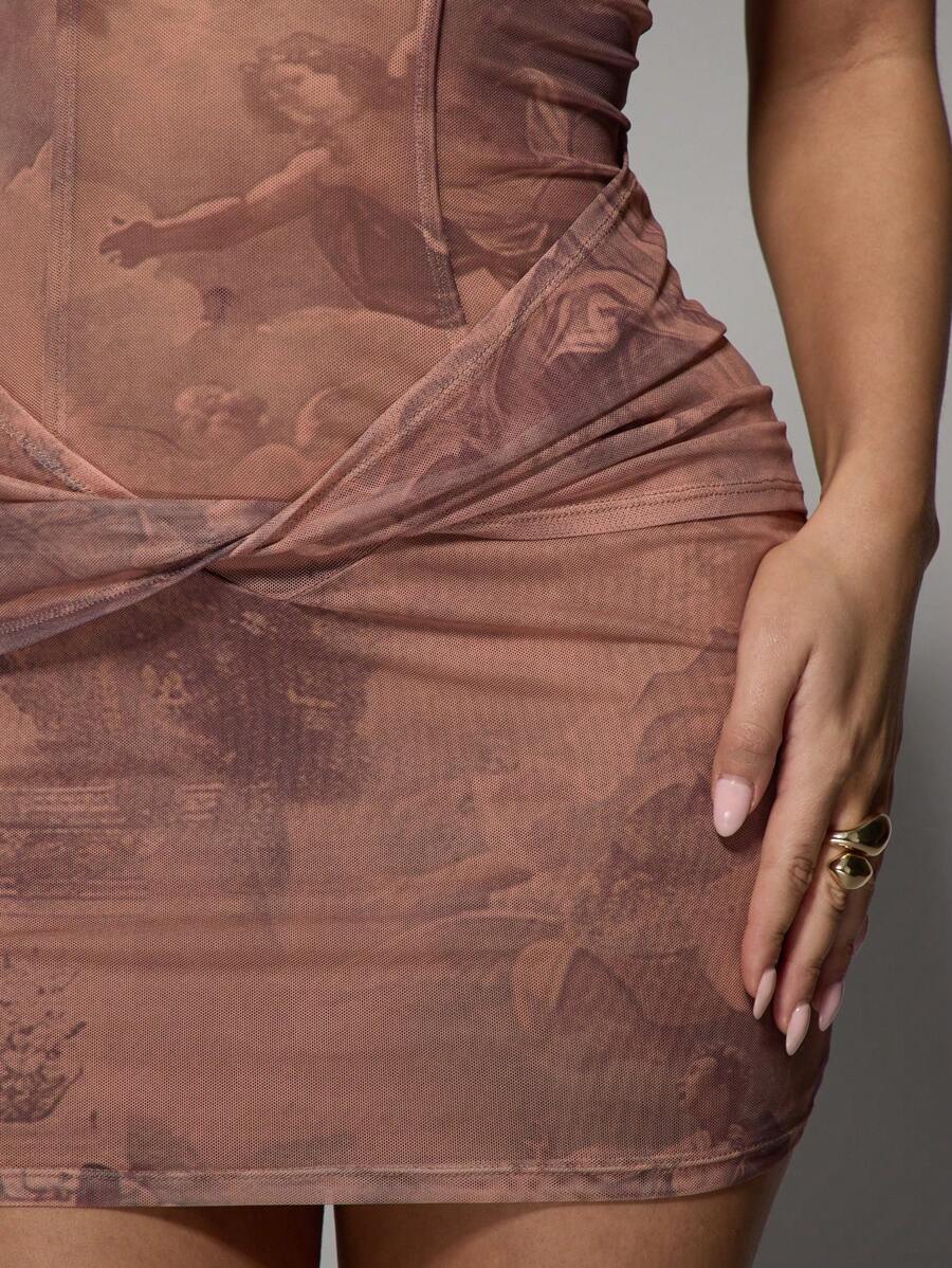 MISSGUIDED – Robe mini bandeau en tulle à encolure en cœur et détail froncé