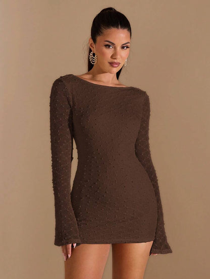 SHEIN BAE – Robe mini ajustée à épaules dénudées et dos ouvert