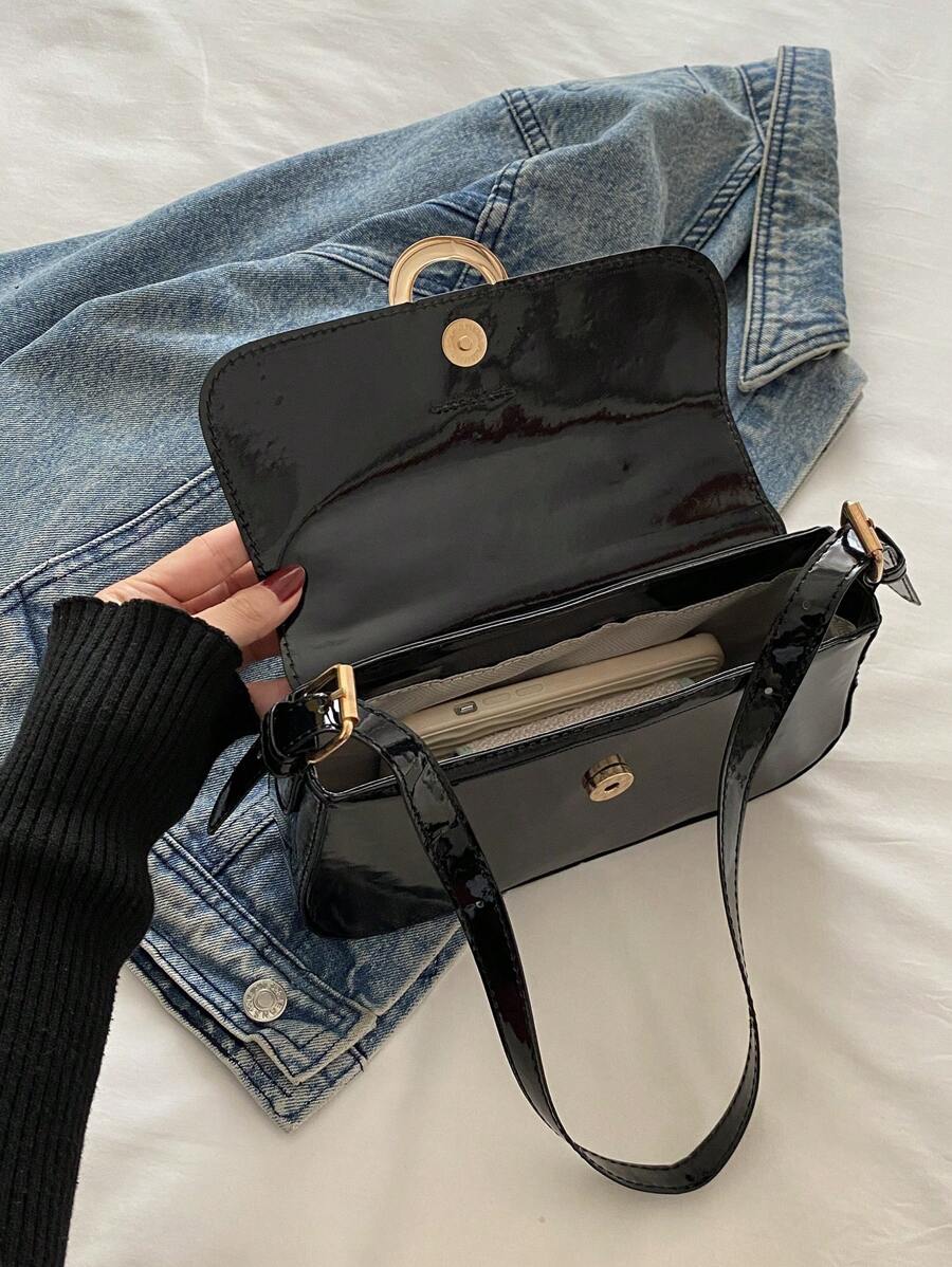Sac Baguette Rétro avec Boucle Métal – Noir