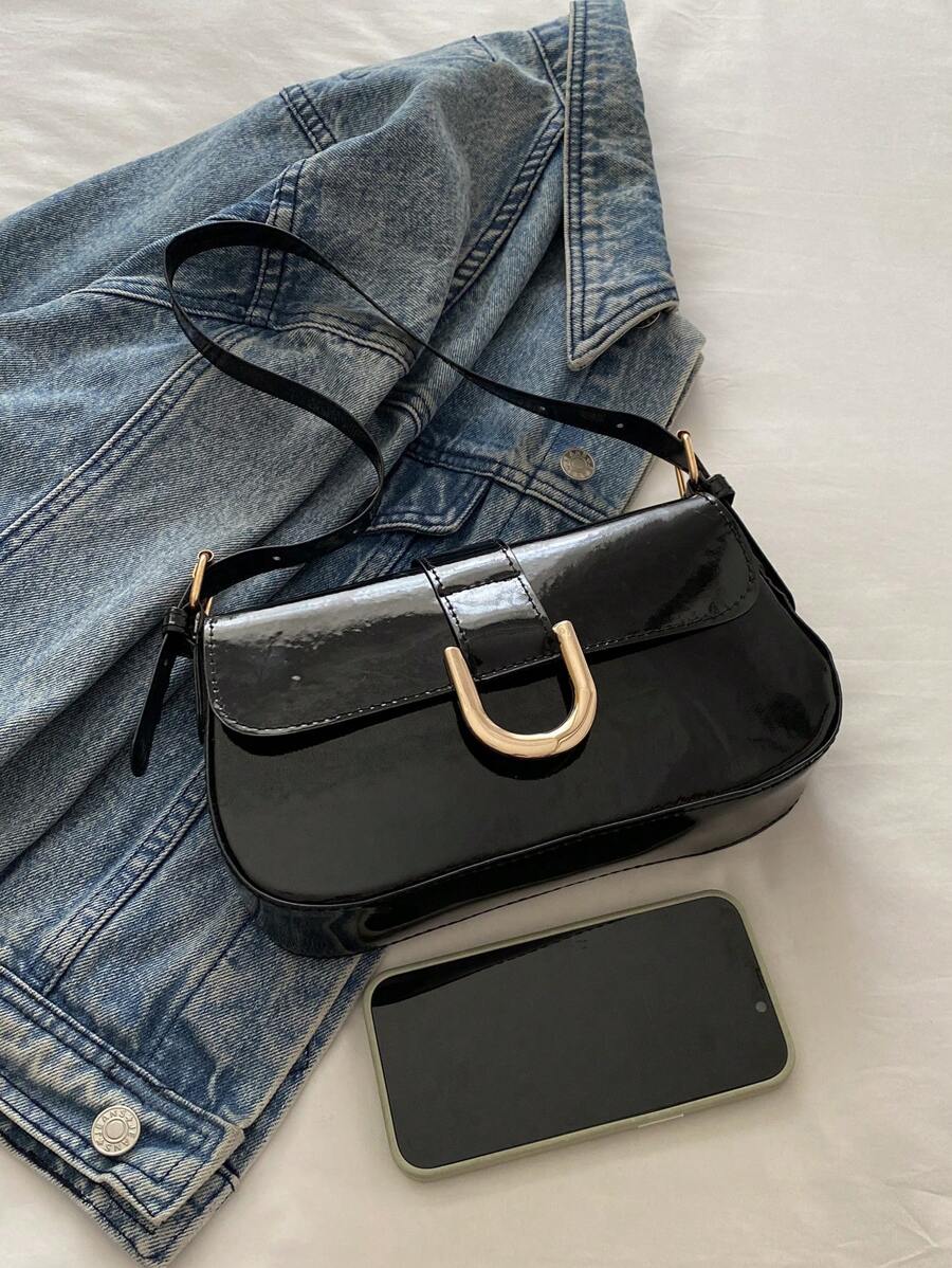 Sac Baguette Rétro avec Boucle Métal – Noir