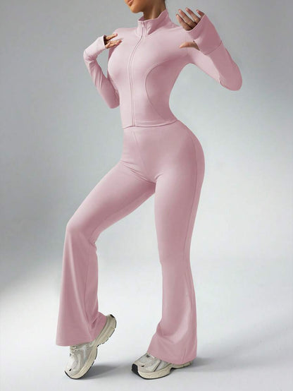 Dewbera – Ensemble de sport à manches longues et pantalon évasé, conçu pour le confort et la liberté de mouvement.