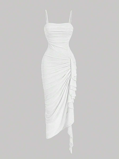 SHEIN MOD – Robe cami asymétrique à volants et bretelles fines