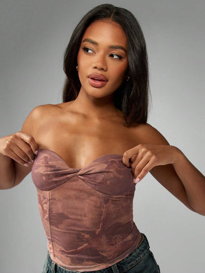 MISSGUIDED – Top bandeau corset en satin ajusté sans manches