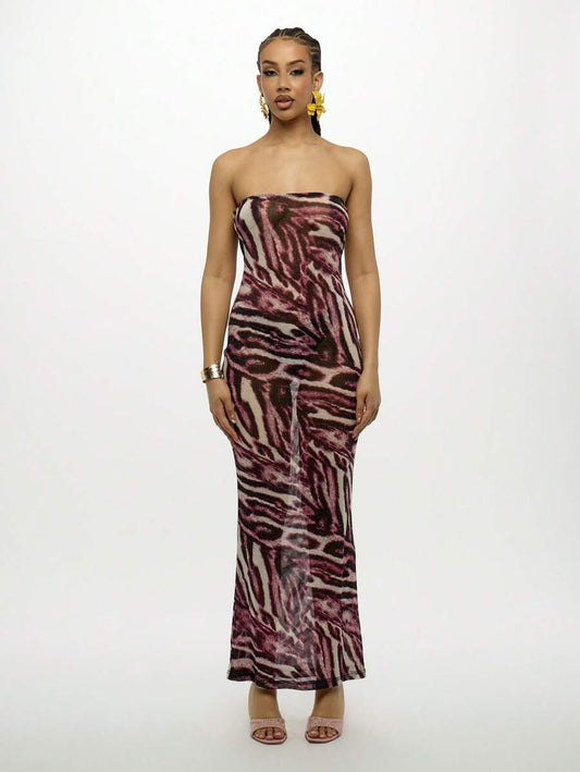 SUMWON – Robe mi-longue sans bretelles ajustée avec imprimé animalier et matière stretch