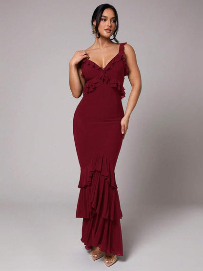 Bachina – Robe à volants avec ourlet sirène et coupe ajustée