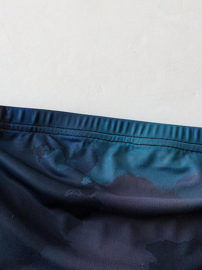 Chiquease – Robe bustier avec imprimé papillon et décor en filet