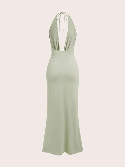 Opulessa – Robe dos nu en tricot à coupe ajustée et bretelles fines