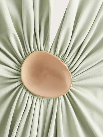 Opulessa – Robe dos nu en tricot à coupe ajustée et bretelles fines