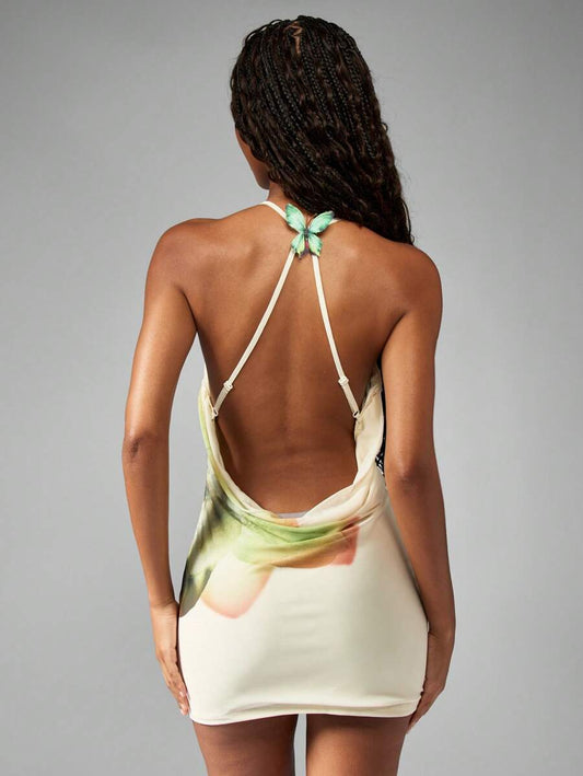 MISSGUIDED – Robe mini à col capuche avec imprimé aquarelle et dos ouvert