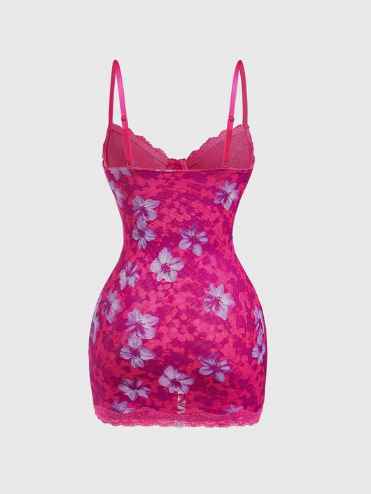 Amplova – Robe mini moulante en maille tropicale avec détails en dentelle