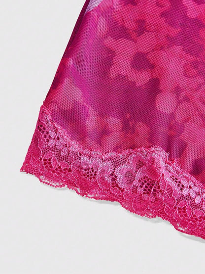 Amplova – Robe mini moulante en maille tropicale avec détails en dentelle