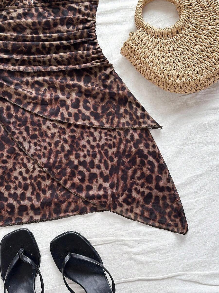 Soleia – Robe mini nouée devant en mesh froissé avec col en V