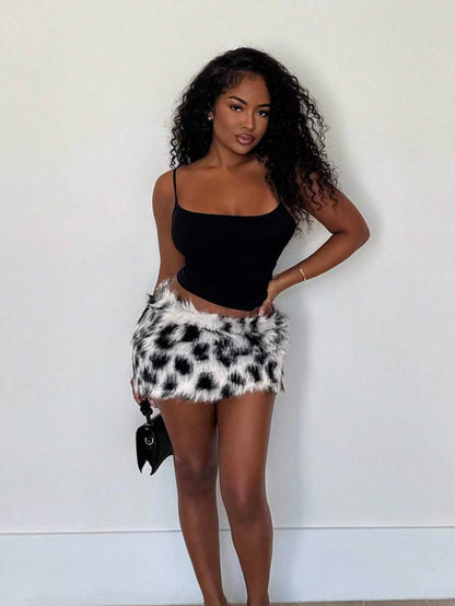 Alexandranx – Jupe mini bouffante taille basse en tissu léger, style festival Y2K