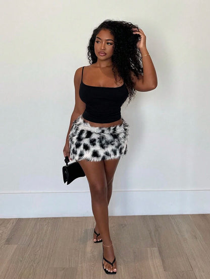 Alexandranx – Jupe mini bouffante taille basse en tissu léger, style festival Y2K