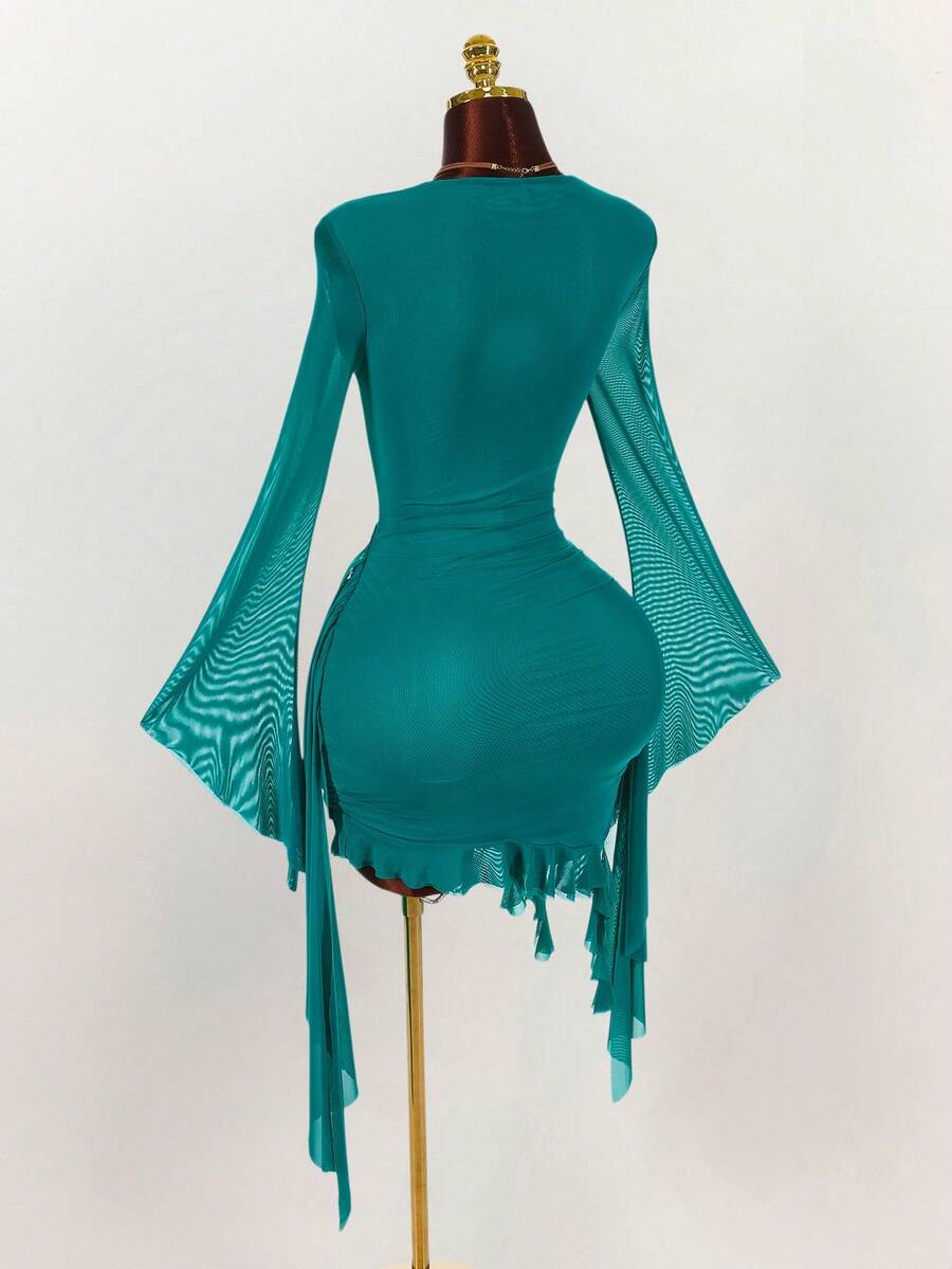 Amplova – Robe mini en maille à manches longues et col volanté