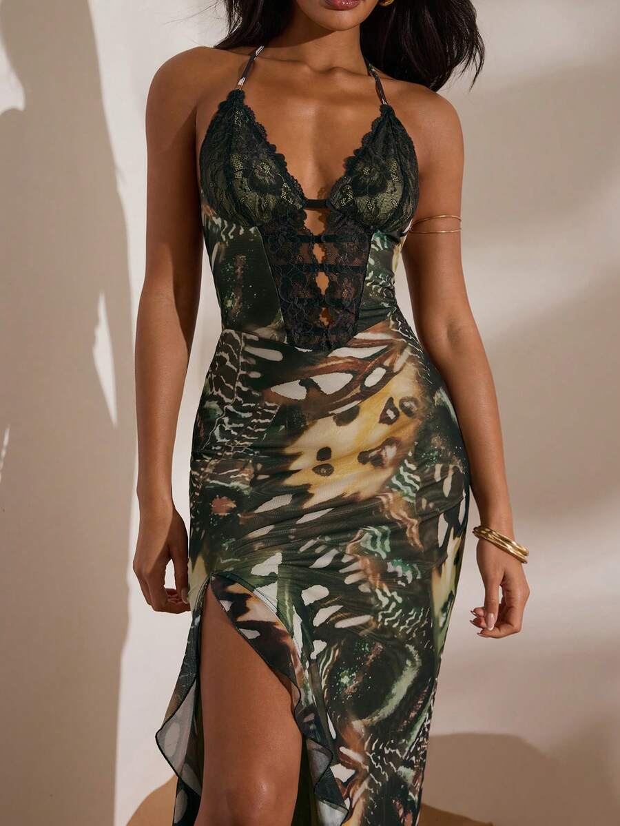 Opulessa – Robe ajustée à volants avec décolleté ras-du-cou et dos nu