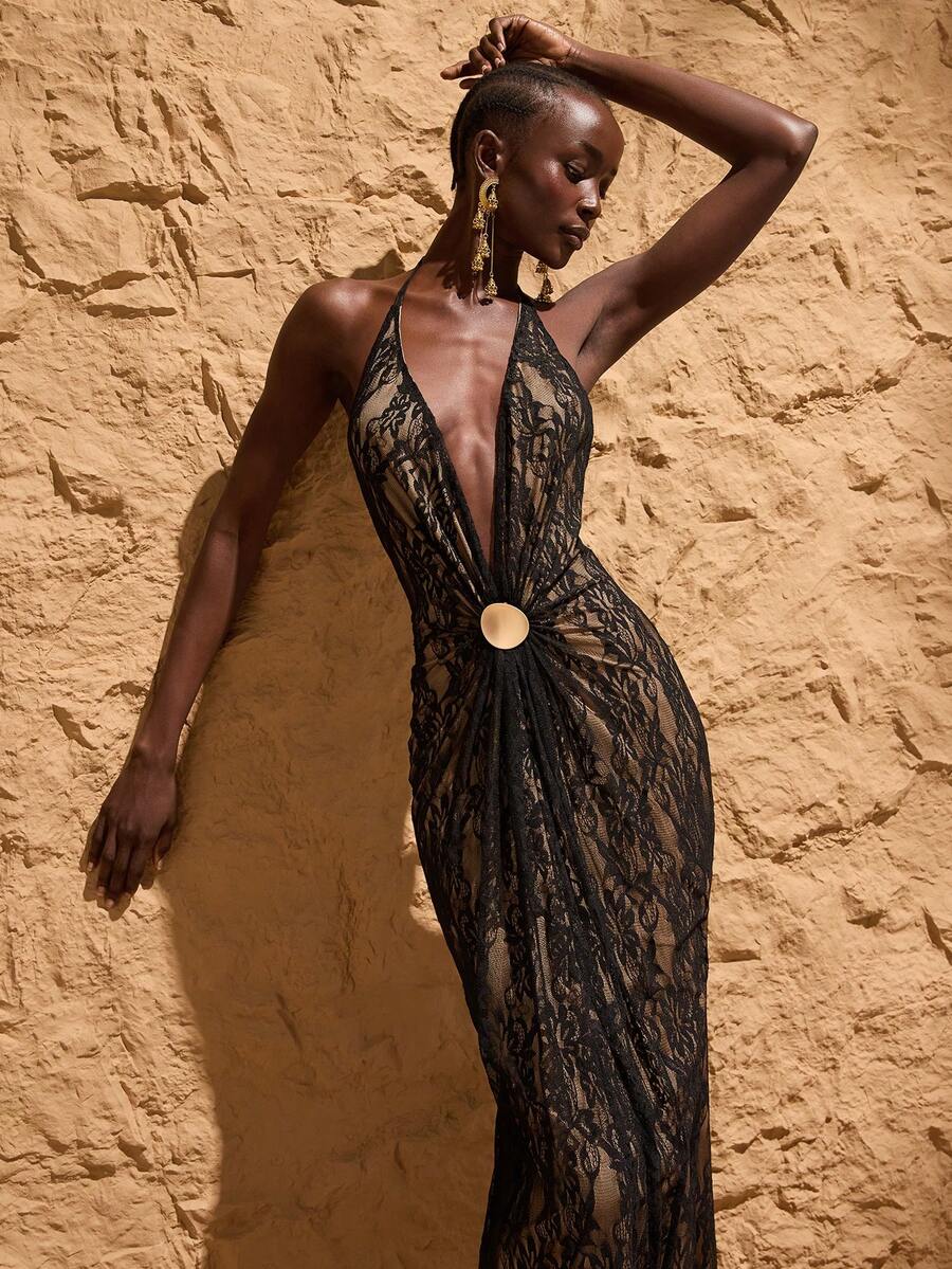 Opulessa – Robe dos nu en tricot à coupe ajustée et bretelles fines