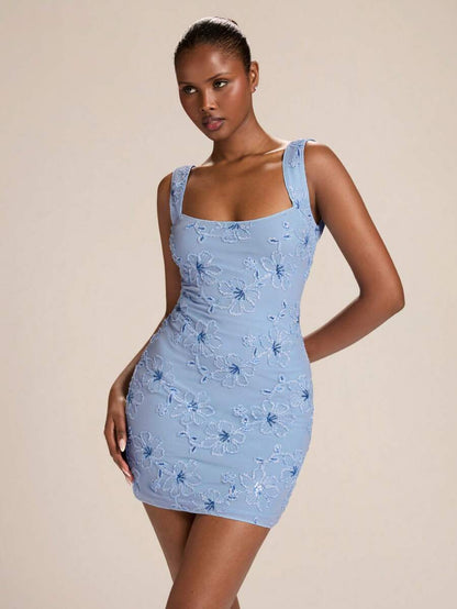 SHEIN BAE – Robe moulante dos nu à encolure carrée pour femmes, idéale pour les sorties estivales (Copie)