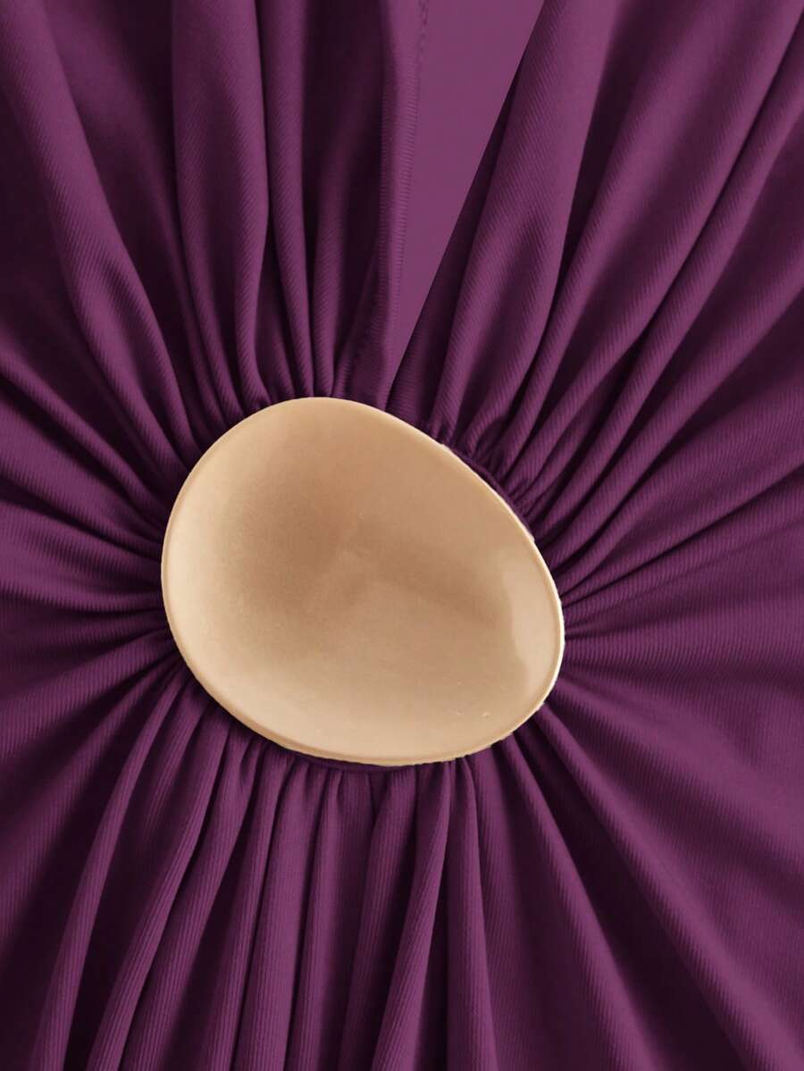 Opulessa – Robe dos nu en tricot à coupe ajustée et bretelles fines