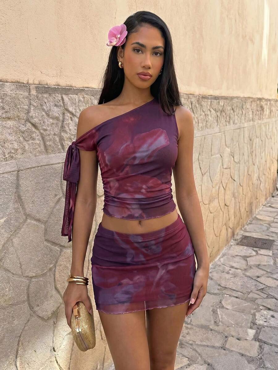 SHEIN – Ensemble swim 2 pièces à épaule asymétrique et jupe mini froncée