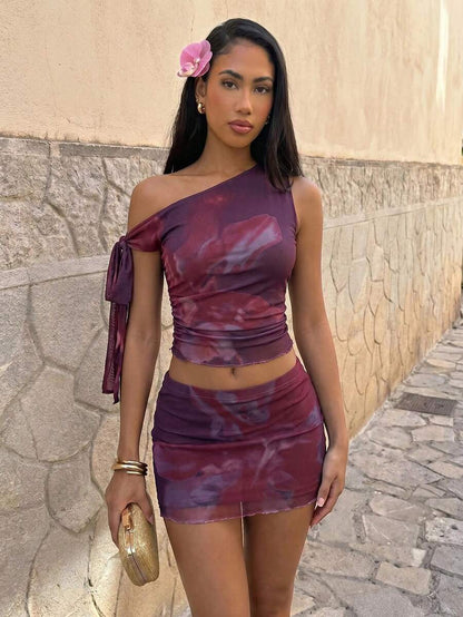 SHEIN – Ensemble swim 2 pièces à épaule asymétrique et jupe mini froncée