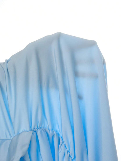 Sixtylia – Robe mini moulante à encolure ras-du-cou et dos nu drapé