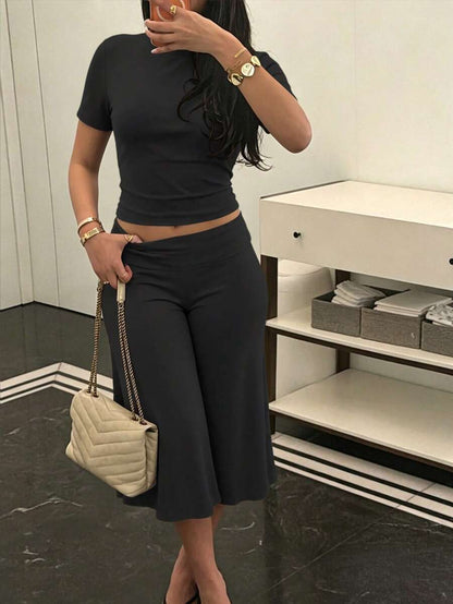 Bachina – Ensemble 2 pièces col rond et pantalon évasé 3/4