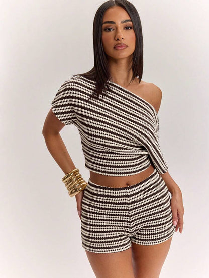 SHEIN BAE – Ensemble top épaules dénudées et short rayé à taille haute