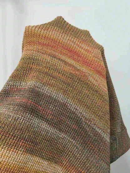Allurite – Robe courte ajustée à lacets dos nu et coupe asymétrique