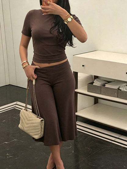 Bachina – Ensemble 2 pièces col rond et pantalon évasé 3/4