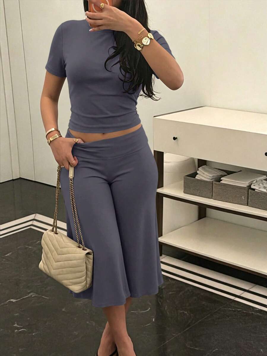 Bachina – Ensemble 2 pièces col rond et pantalon évasé 3/4