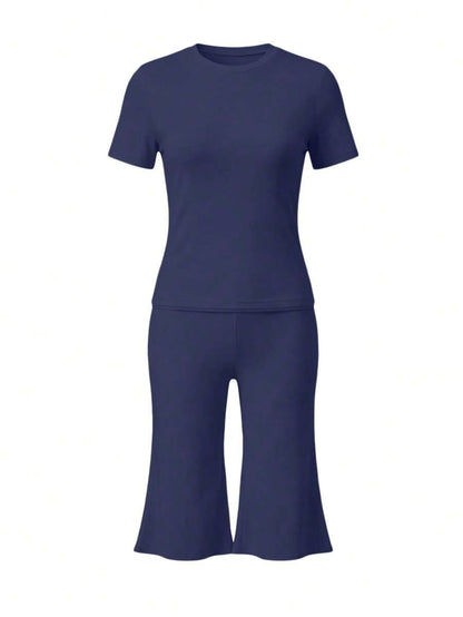 Bachina – Ensemble 2 pièces col rond et pantalon évasé 3/4