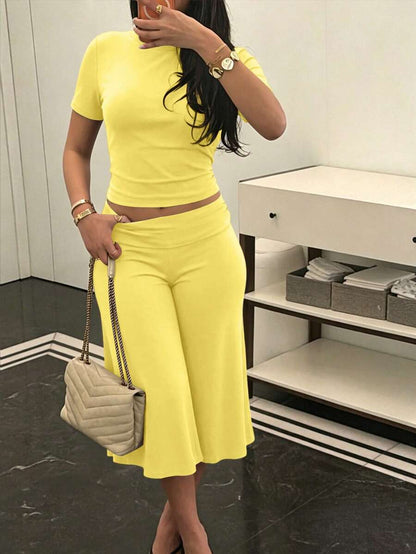 Bachina – Ensemble 2 pièces col rond et pantalon évasé 3/4