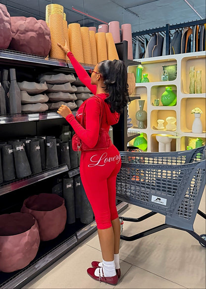SUMWON WOMEN – Ensemble zip hoodie et leggings à imprimé script et coupe ajustée