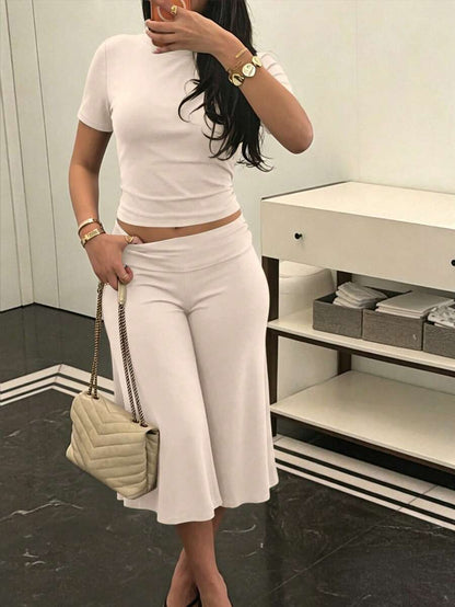 Bachina – Ensemble 2 pièces col rond et pantalon évasé 3/4