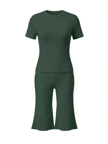 Bachina – Ensemble 2 pièces col rond et pantalon évasé 3/4
