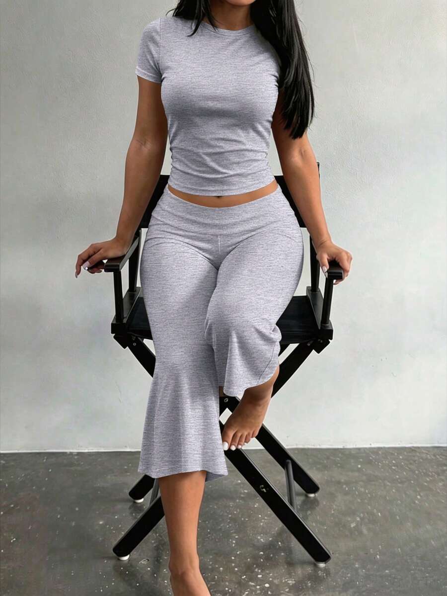 Bachina – Ensemble 2 pièces col rond et pantalon évasé 3/4