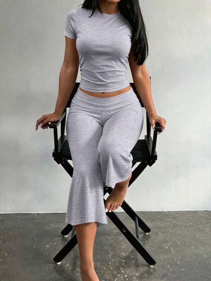 Bachina – Ensemble 2 pièces col rond et pantalon évasé 3/4
