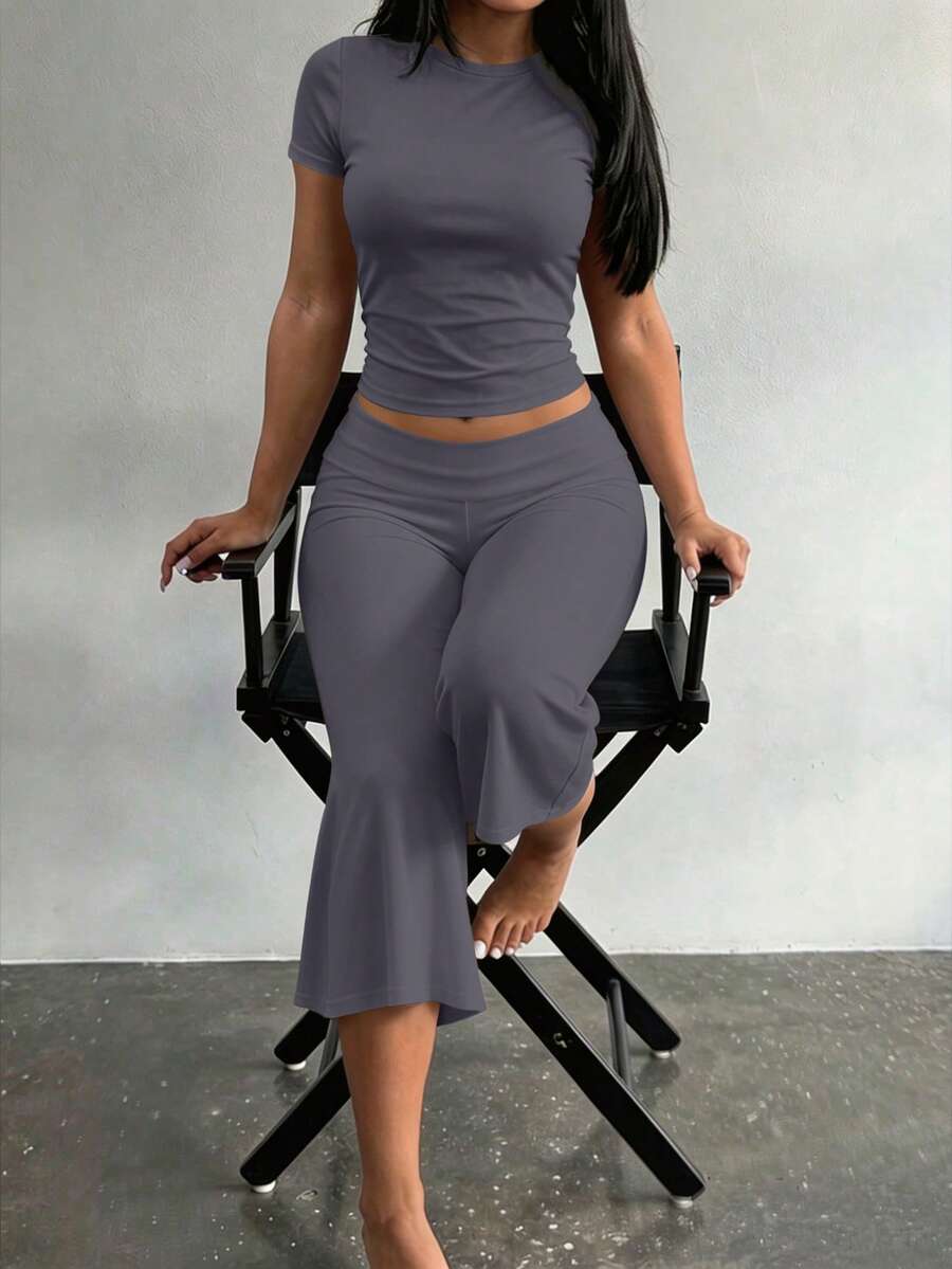 Bachina – Ensemble 2 pièces col rond et pantalon évasé 3/4